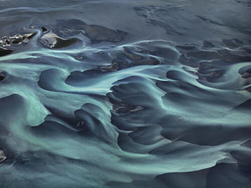 Edward Burtynsky, Olfusá River #1, Island 2012
